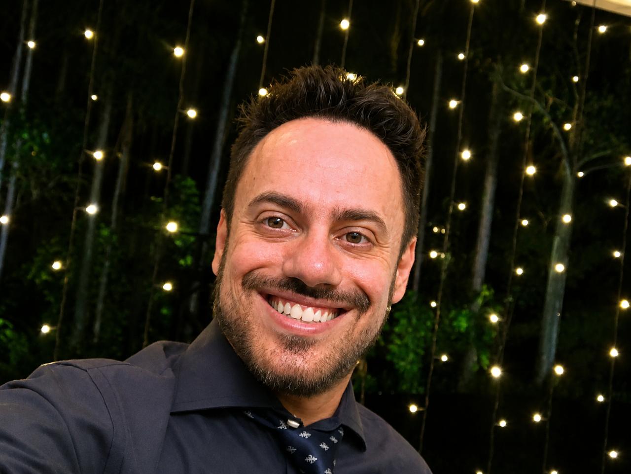 Dr. Carlos Eduardo Barao